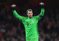 LONDON, ENGLAND - MARCH 07:  Manuel Neuer of Bayern Muenchen celebrates during the UEFA Champions League Round of 16 second leg match between Arsenal FC and FC Bayern Muenchen at Emirates Stadium on March 7, 2017 in London, United Kingdom.  (Photo by Shaun Botterill/Getty Images)